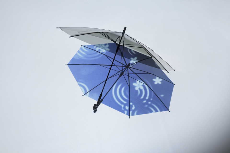 雨滴与花朵 · nendo 为巴黎 Le Bon Marche 打造白色展览-66