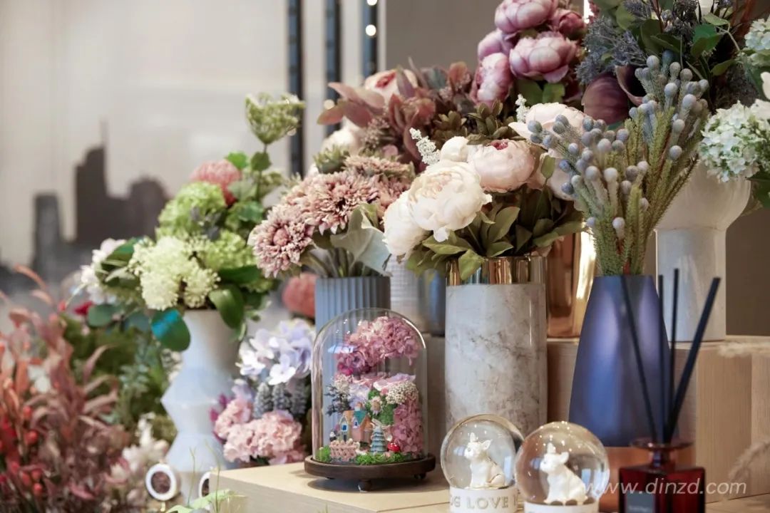 万科天地未来城 | 科幻艺术解构与融合的销售空间-54