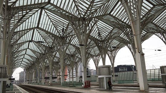 里斯本城市交通换乘中心丨葡萄牙里斯本丨圣地亚哥·卡拉特拉瓦(Santiago Calatrava)-13