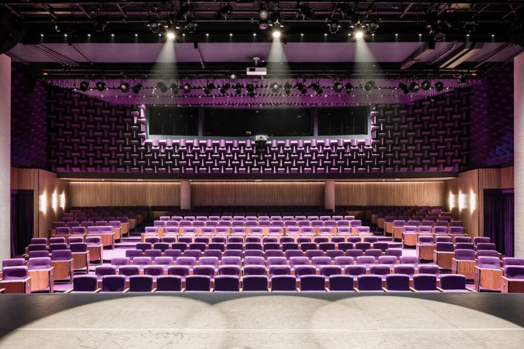 São Paulo 公司剧院丨巴西圣保罗丨Architects Office-2