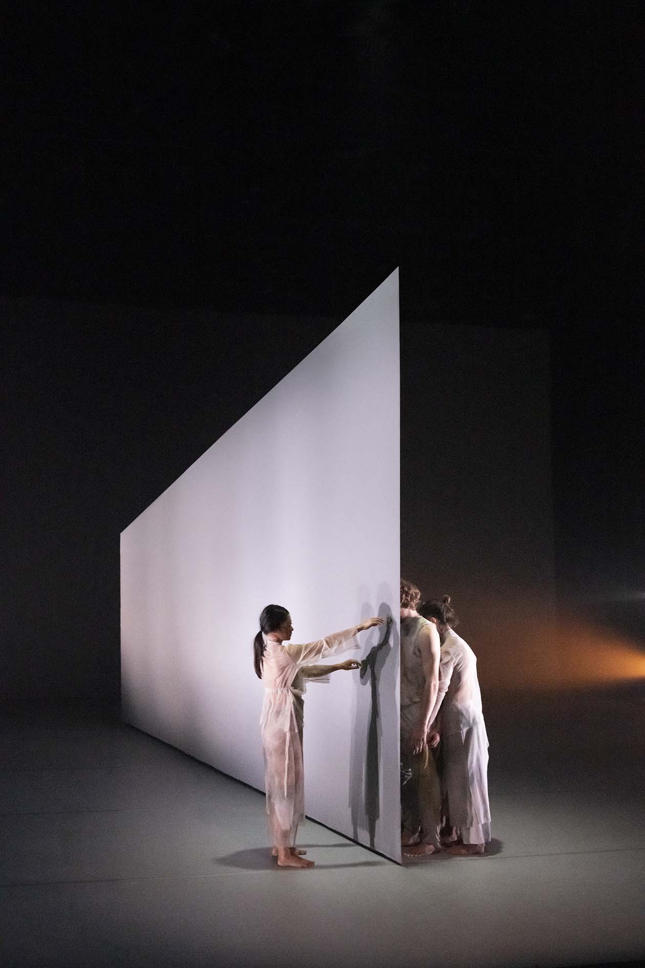 Liminal Spaces Scenography - Dust-2