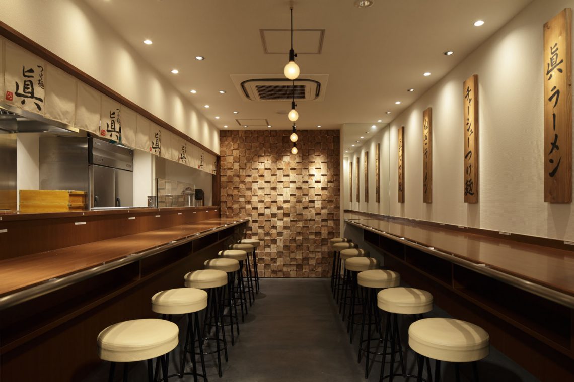 つけ麺 眞・鉄板焼き KINOSHITA店舗设计丨日本大阪-3