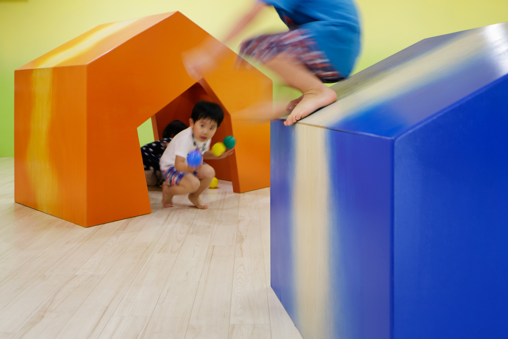 日本幼儿园的创意自然空间设计-16