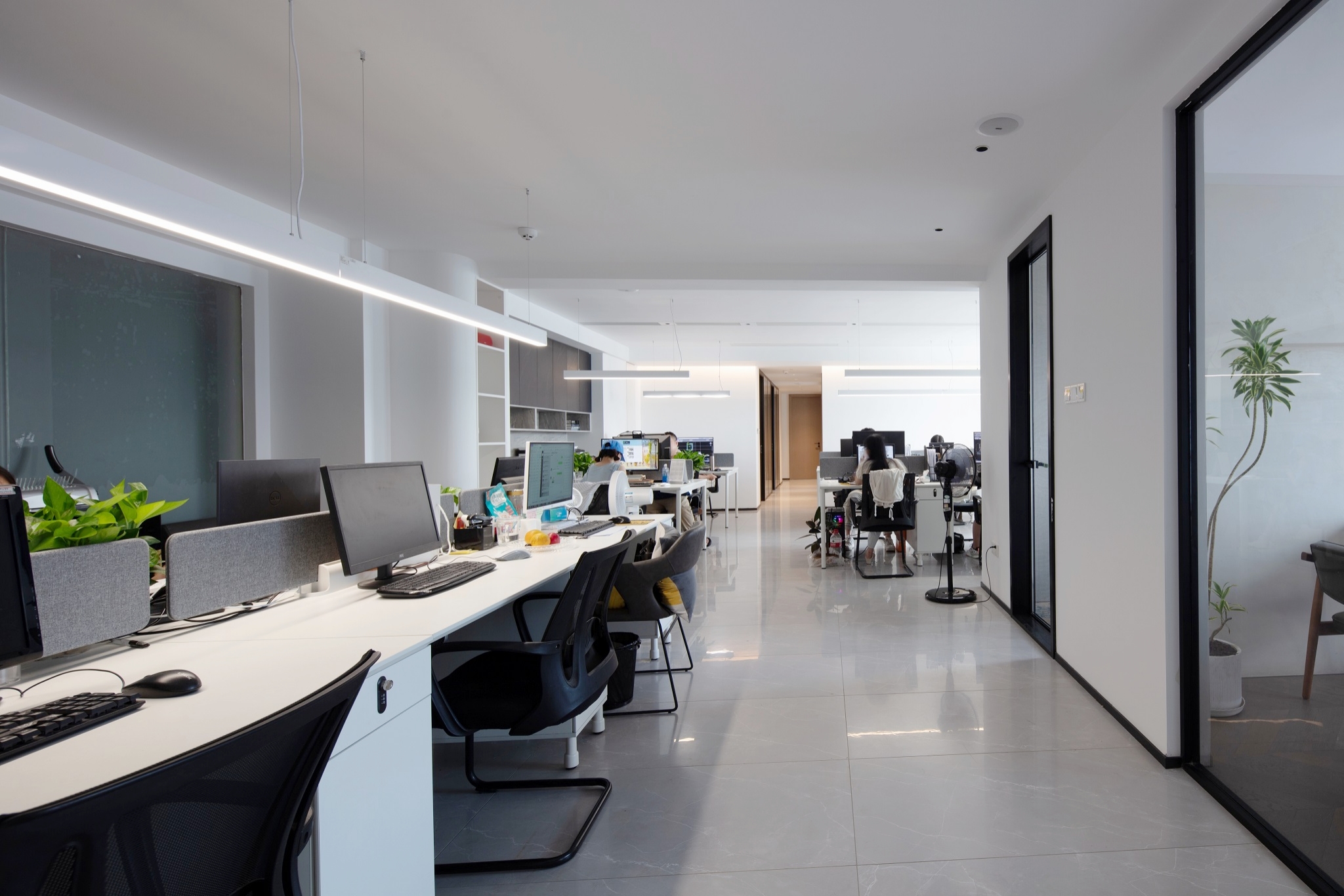 属于我们新的办公空间｜一个关于成长的故事丨三伏设计-25