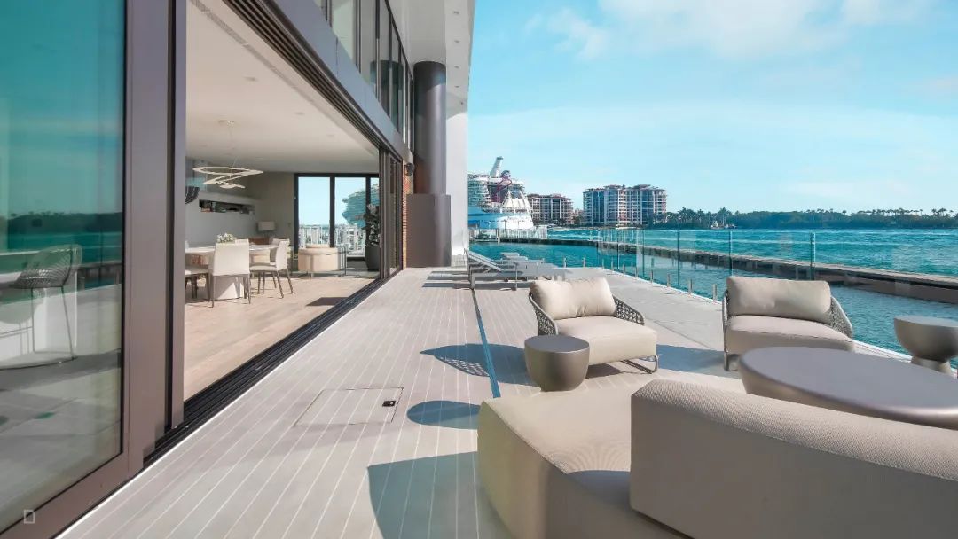 海上移动“豪宅”-14