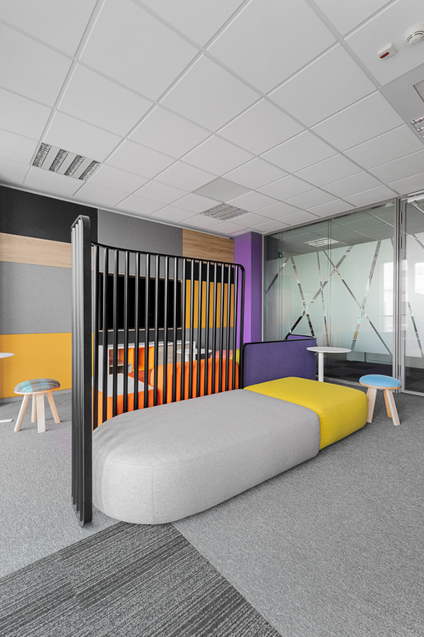 工作区工作室丨罗马尼亚布加勒斯特丨IT Company-6