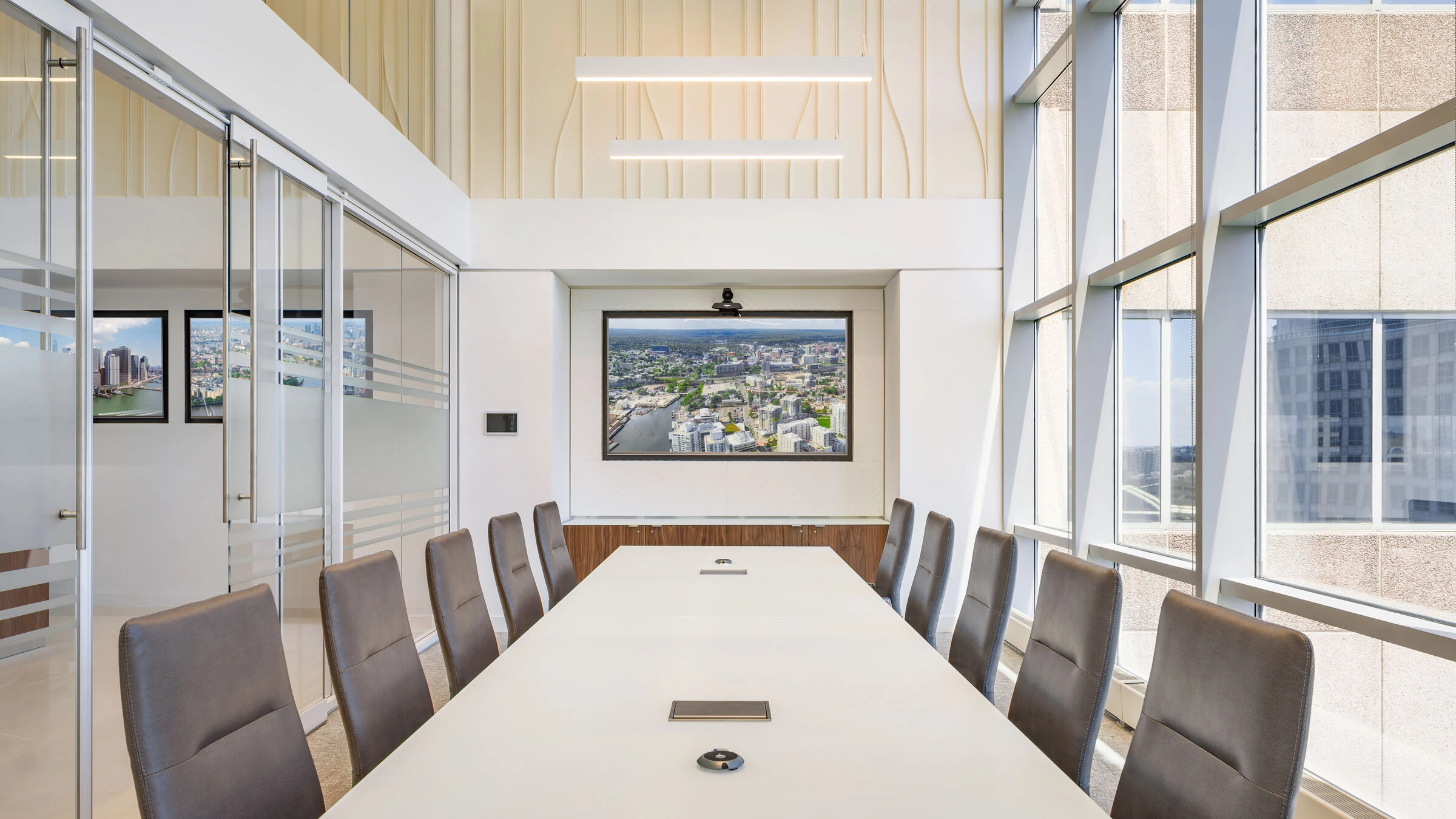 跨国保险公司的现代办公空间丨美国康涅狄格丨MKDA-11