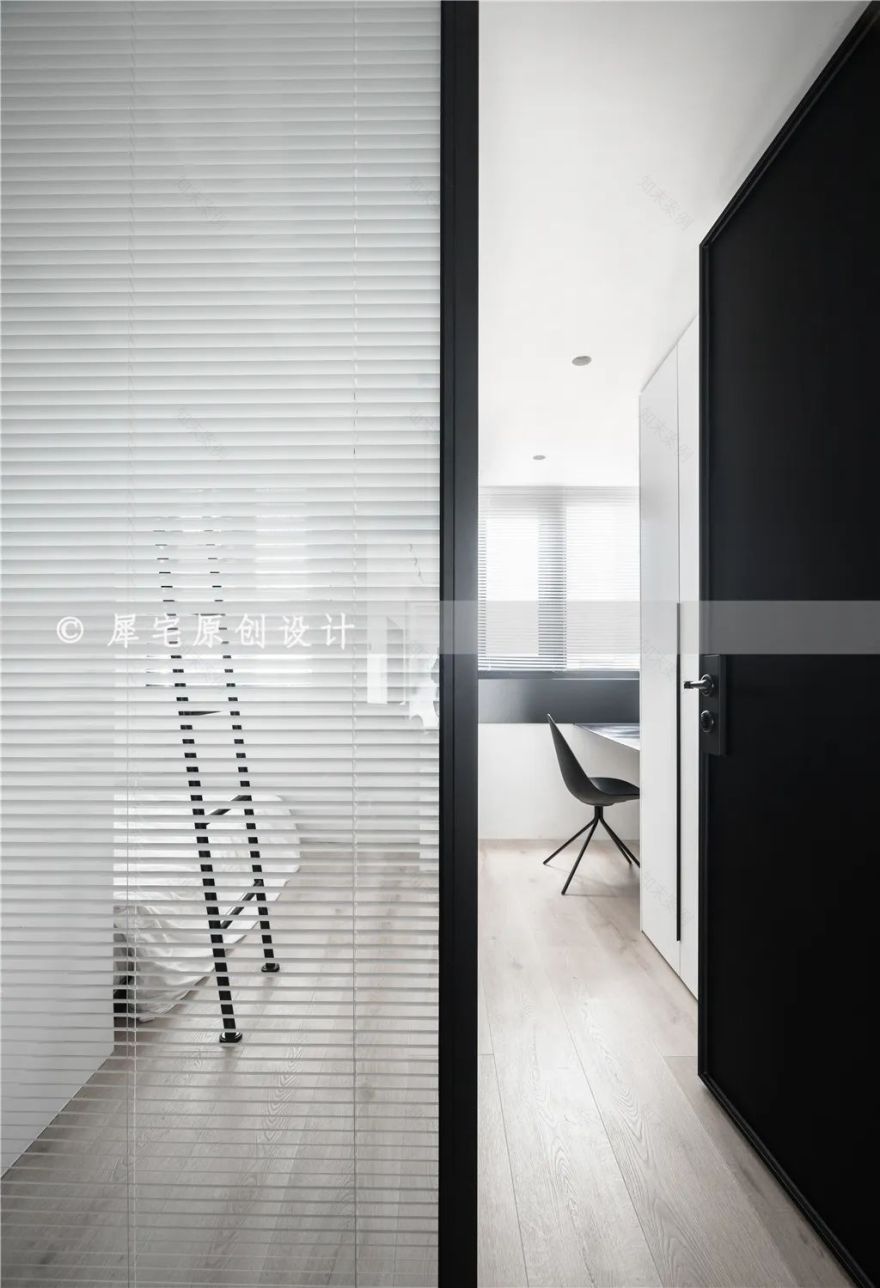 黑白极简光之居,孙姐家的大平层视野-43