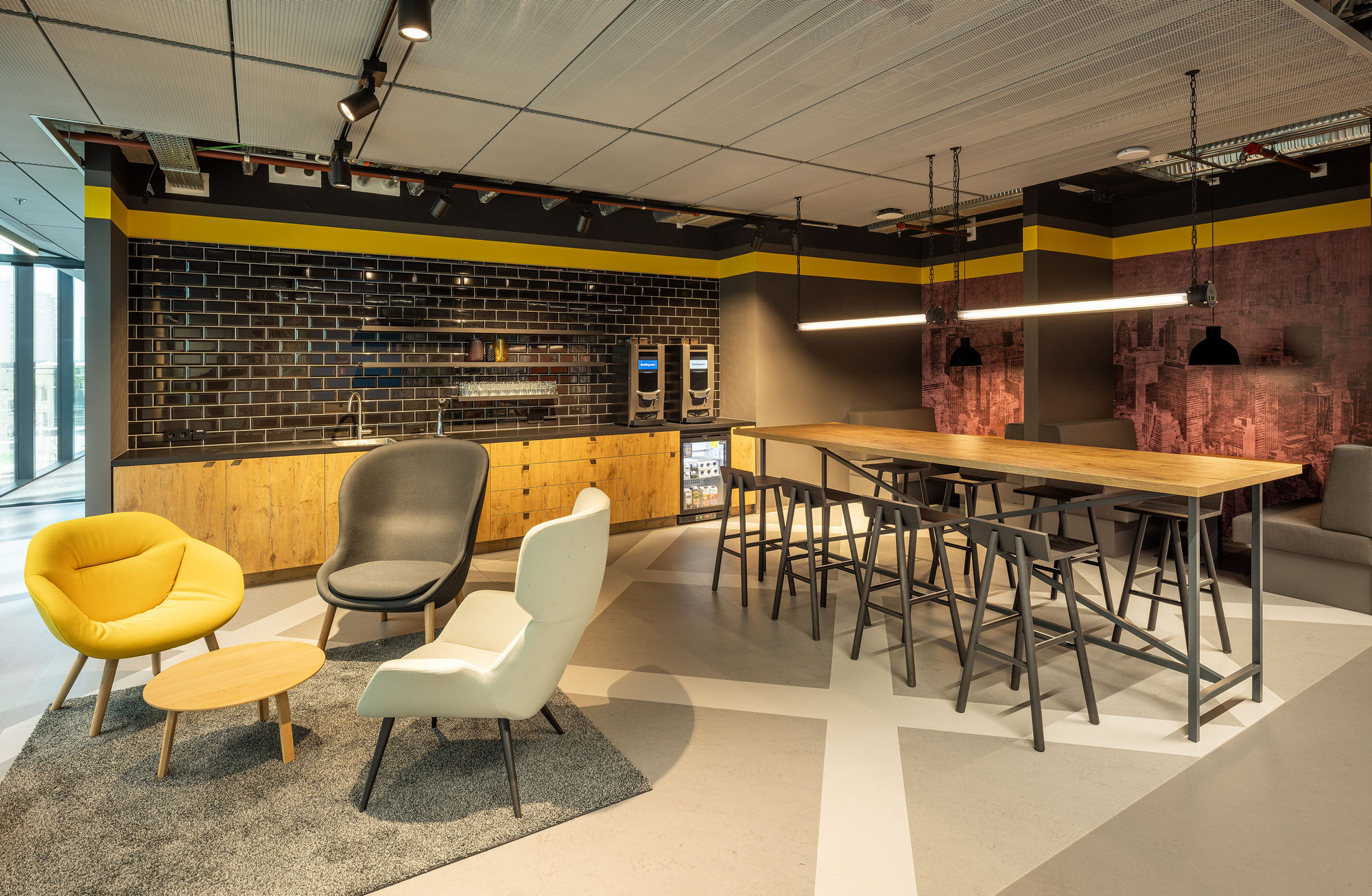 预订城市校区（的相关事务）

注：这里BOOKING理解为预订行为，CITY CAMPUS是城市校区，整体意思推测是预订与城市校区相关的事物，如场地等，但由于缺乏更多语境，只能做此宽泛翻译 丨荷兰阿姆斯特丹丨UNStudio,HofmanDujardin等多家-65