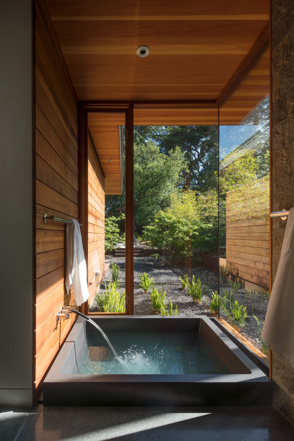 Inspiring Designs Highlighted By Sunken Tubs-16