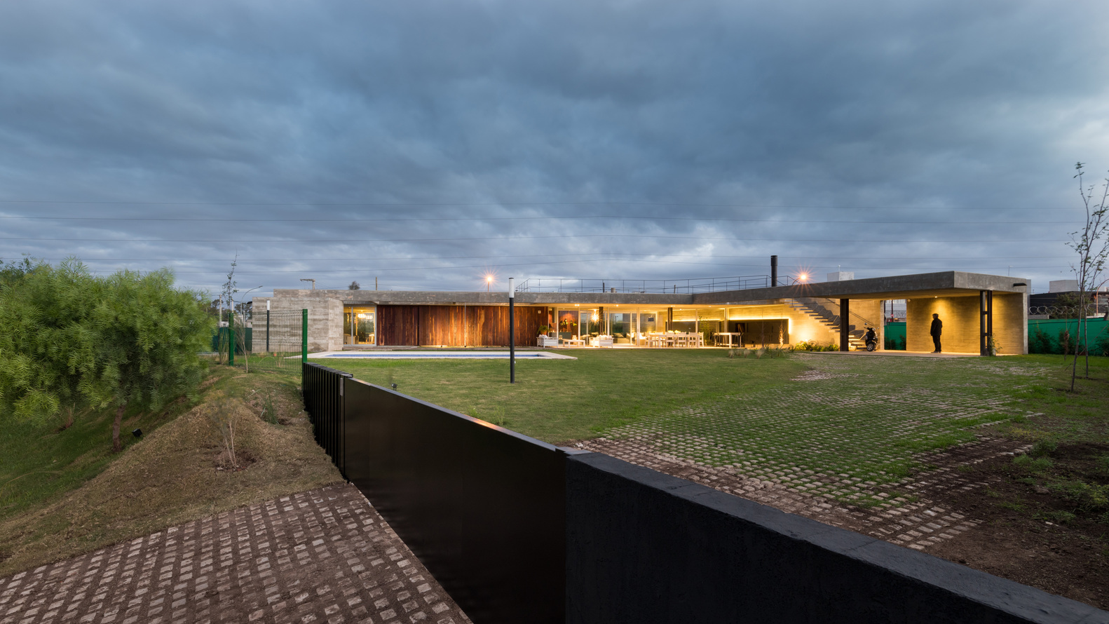 阿根廷科尔多瓦阳光住宅,融入自然的现代设计-59