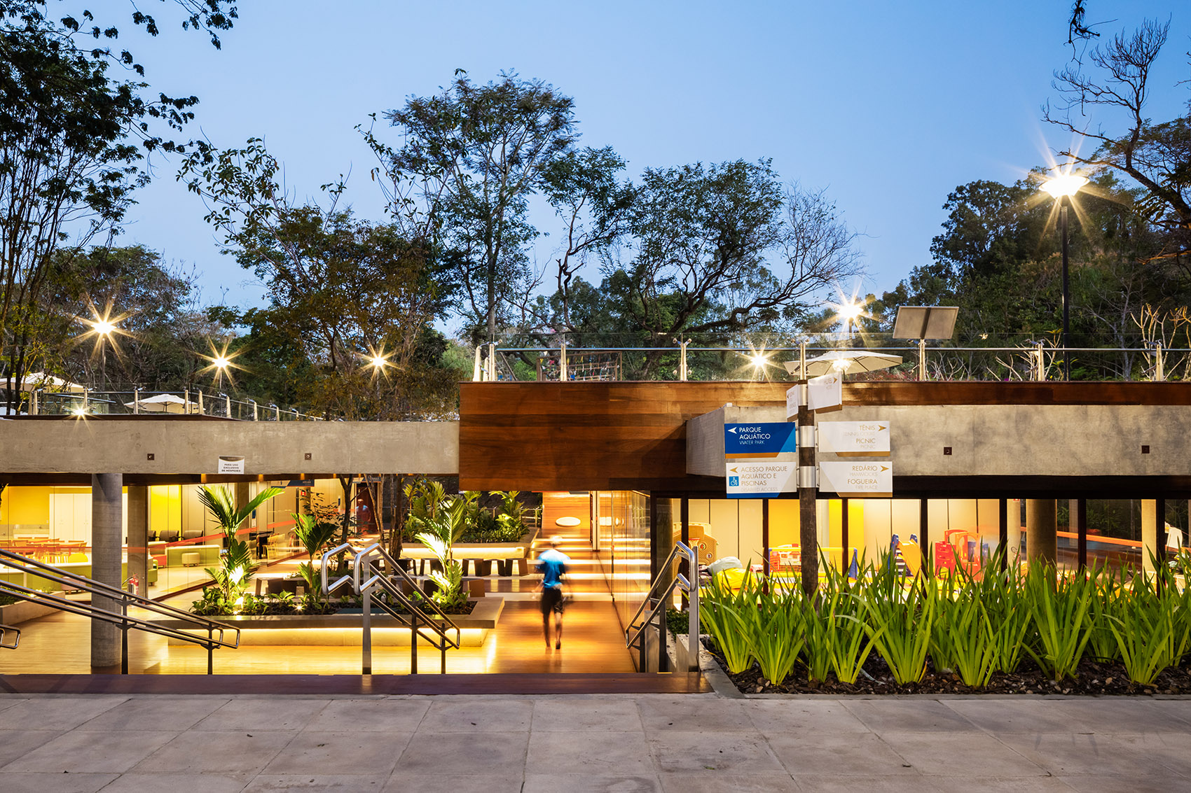 圣佩德罗大酒店新建休闲区，巴西 / Levisky Arquitetos｜ Estratégia Urbana-55