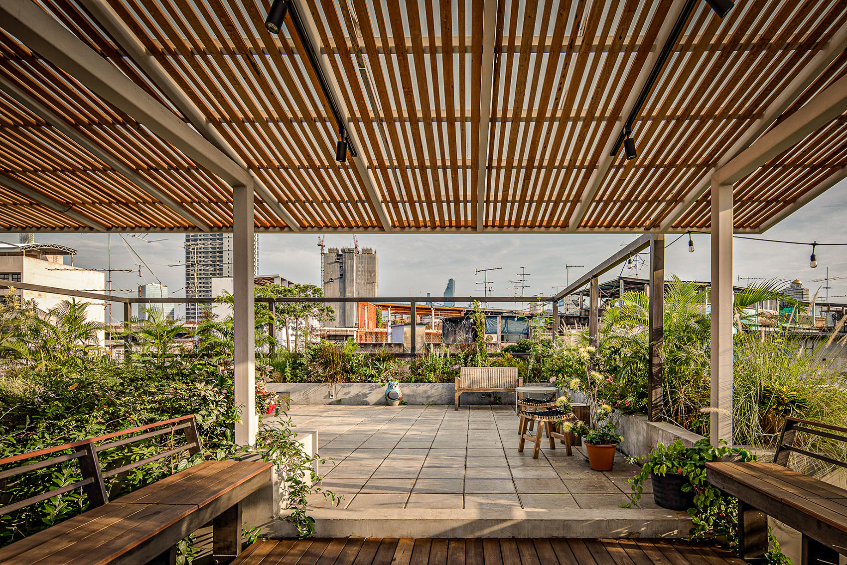 曼谷 TAMNI 旅舍丨泰国曼谷丨POD Architects-23