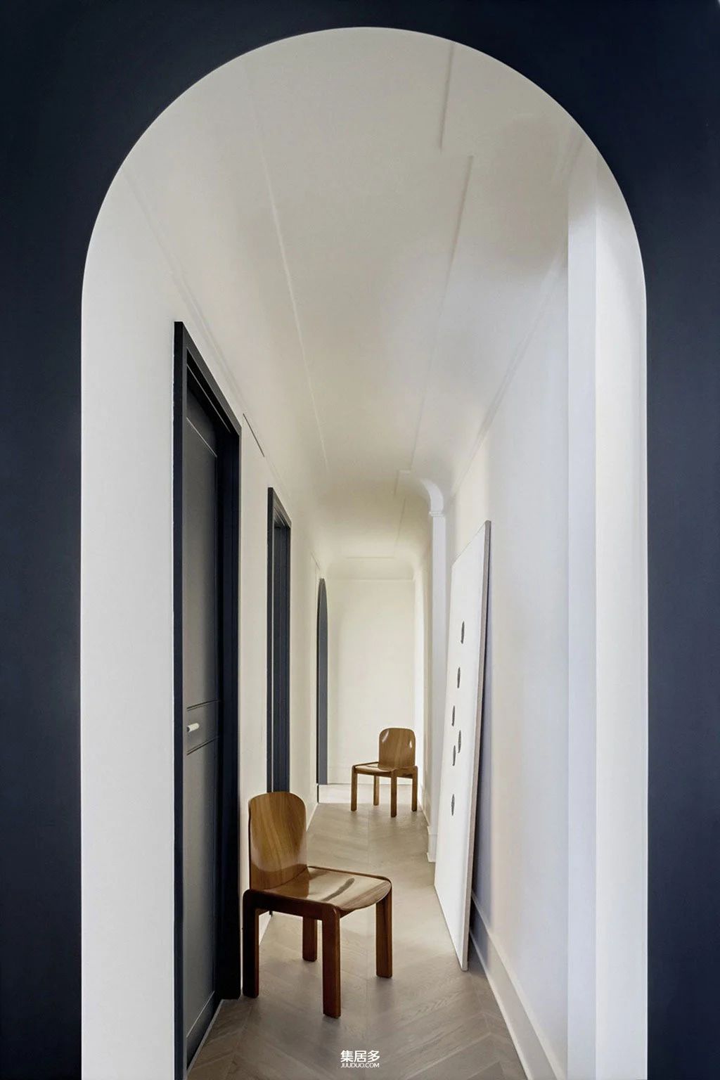 马德里低调优雅的地中海风情住宅-10