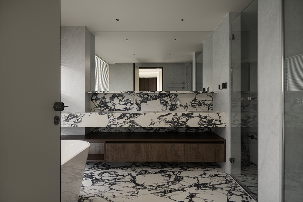 简约设计 干净 · 纯粹-43