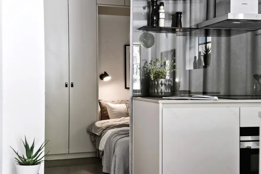 独特三角形公寓设计,空间利用与户外景观完美结合-2