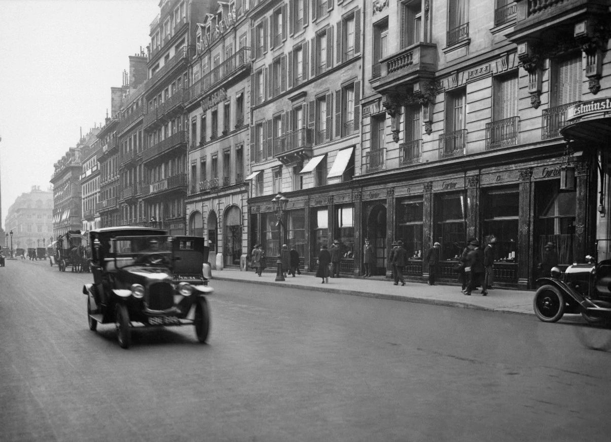 巴黎卡地亚旗舰店设计丨法国巴黎-26