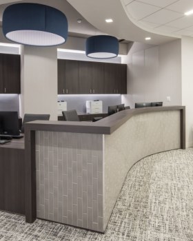 ARA 费尔法克斯诊所丨DMG Interiors