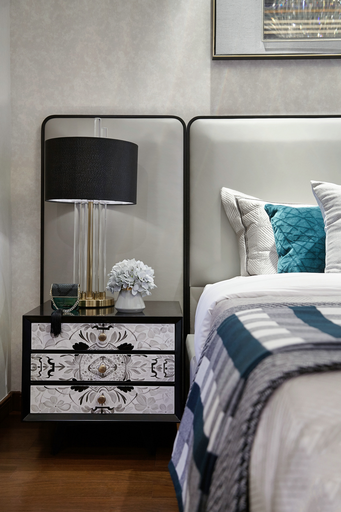 中山万科城轻奢样板间,低调优雅的生活美学-21