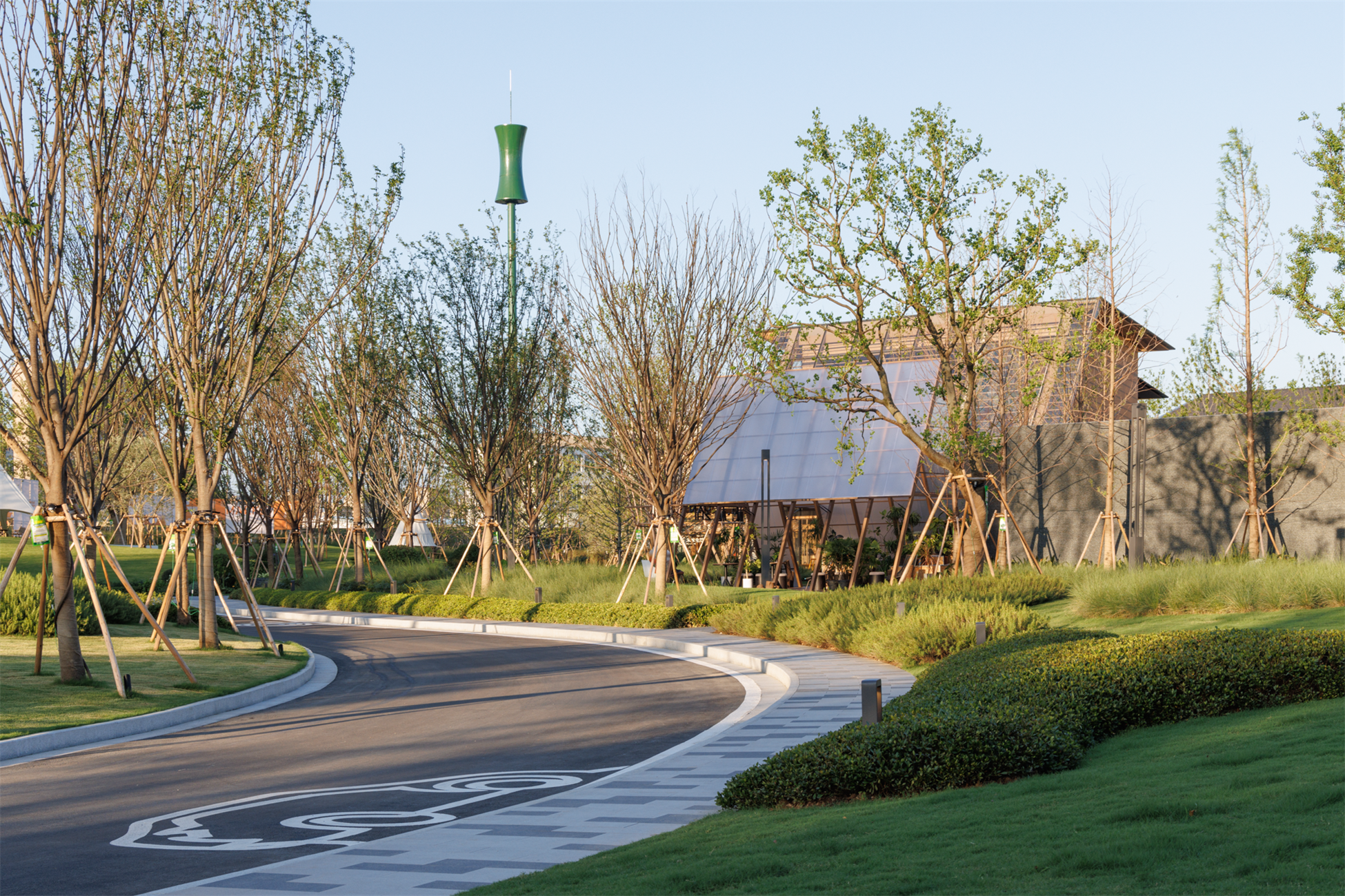 万科檐语间：城市中的原野 公园里的商业 / ROXin容心设计-9