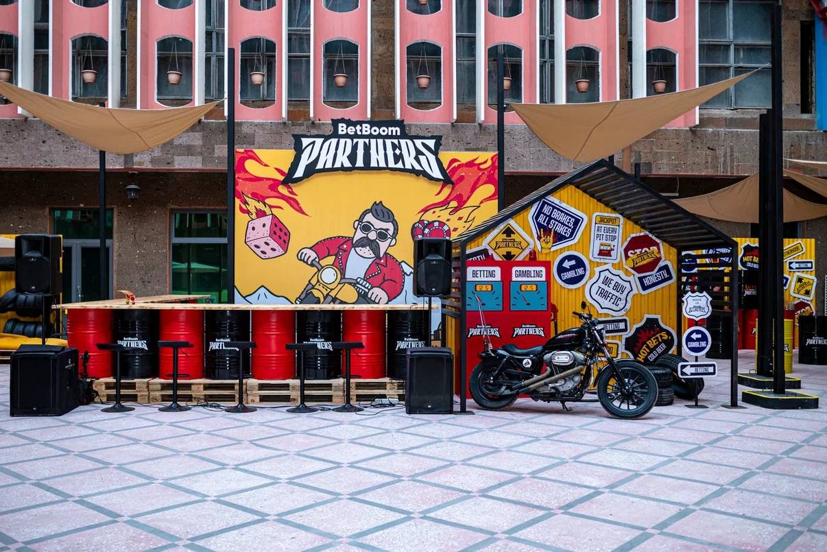 BetBoom Partners EXPO 展会装饰项目丨Stage Style-8