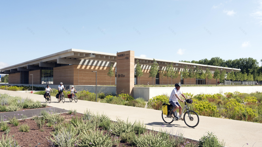 丨法国丨Foster + Partners-48