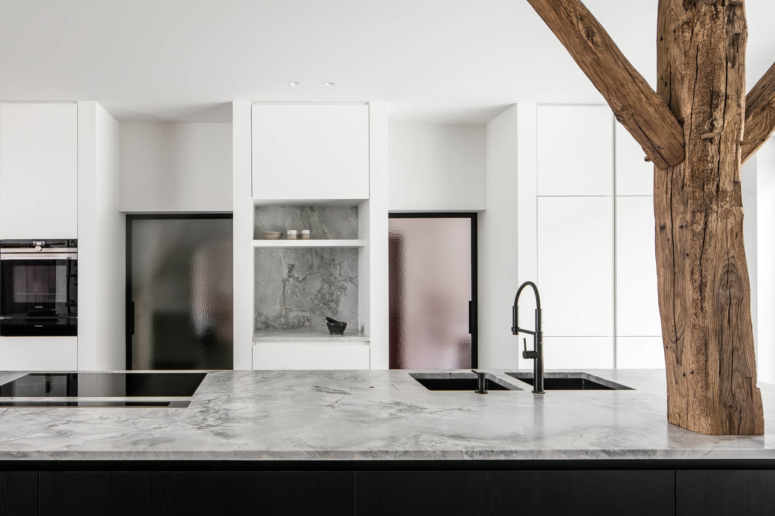 普特 18 世纪方形农场翻新丨比利时丨Nils Van der Celen-0