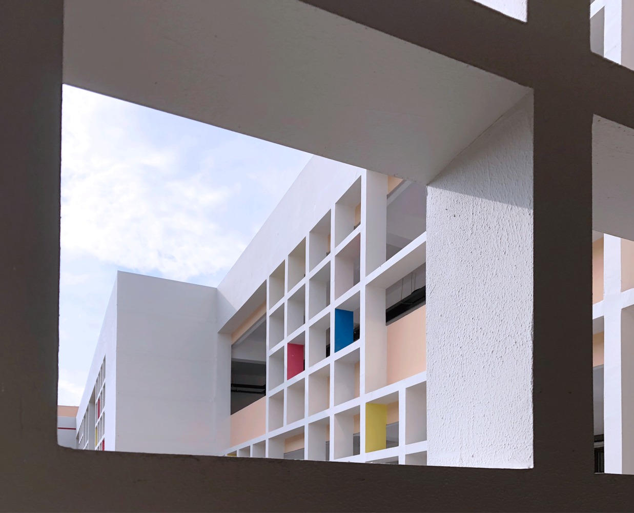 绍兴上虞龙山学校外立面翻新-5