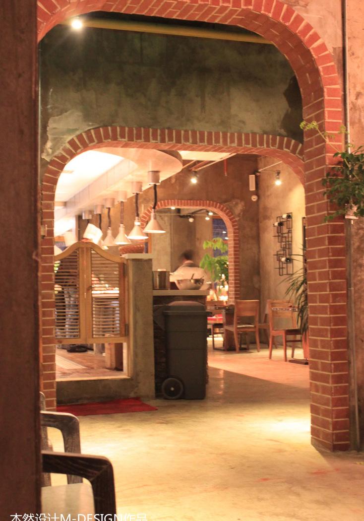 
蓝波湾意大利西餐厅 -5