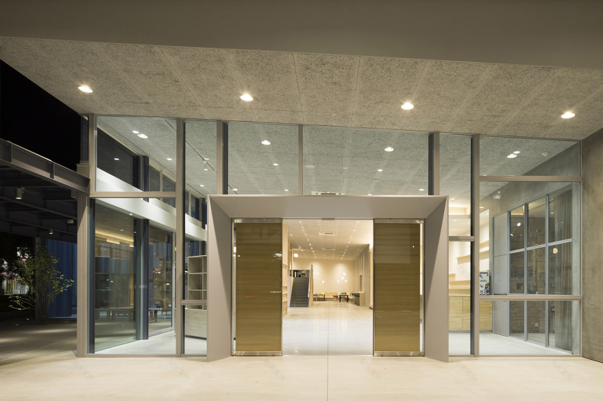 J. Spot Imabari汽车展室及服务商店,日本 / YANOAOYAMA Architecture Design-75