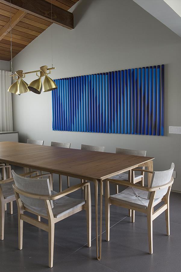 巴西 Itu 市大型私人住宅，极简风格与自然元素的完美结合-3