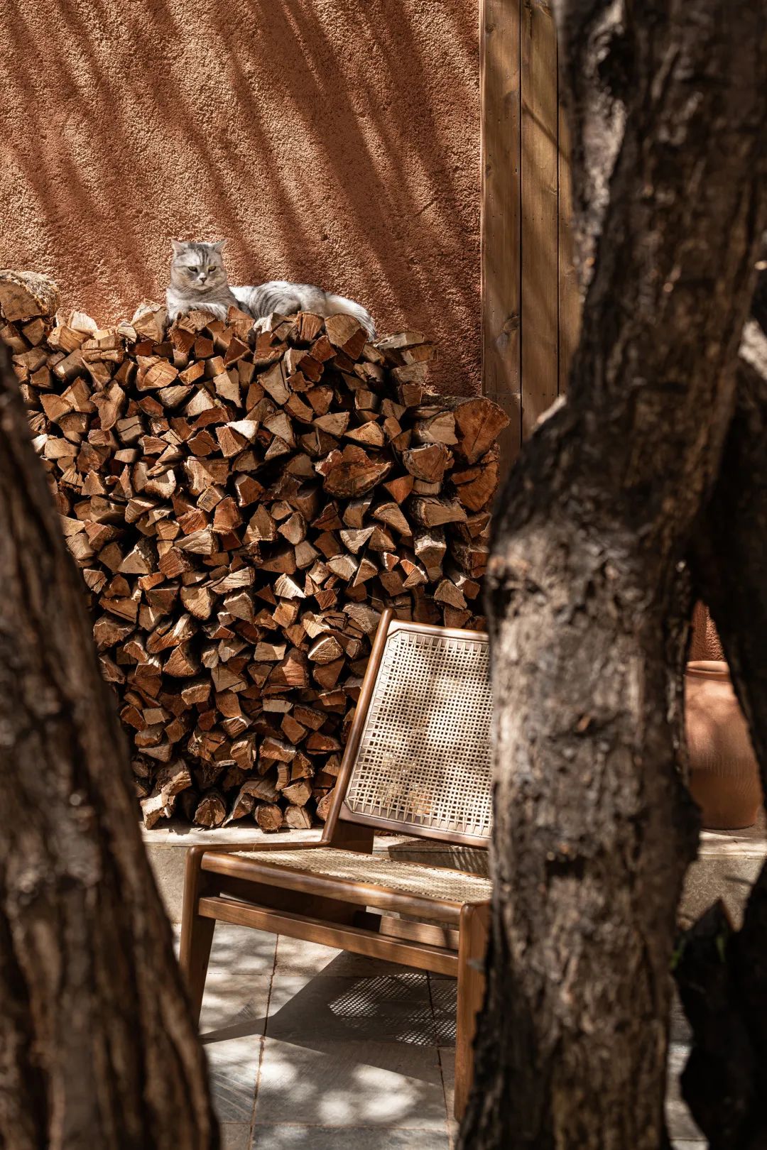 泸沽湖秋山酒店丨(YID)成都易禾上品室内装饰设计有限公司-39