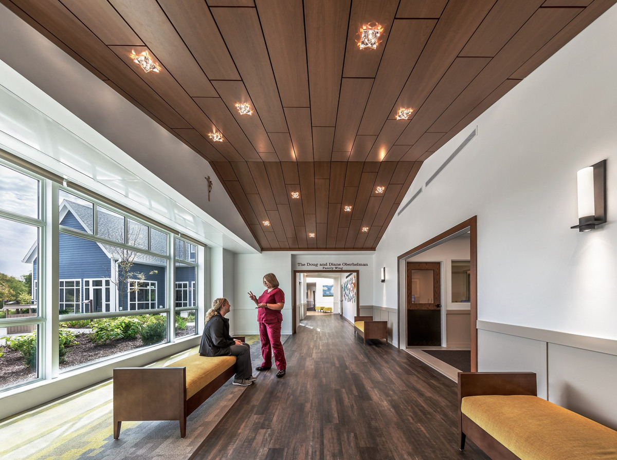 伊利诺伊州 OSF 医疗保健儿童医院的近乎在家的孩子-9