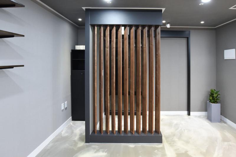 简约黑白色调，27 平米办公室设计魅力-12