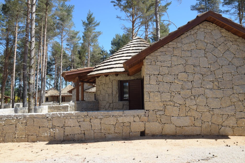 葡萄牙北部村庄式露营酒店-17