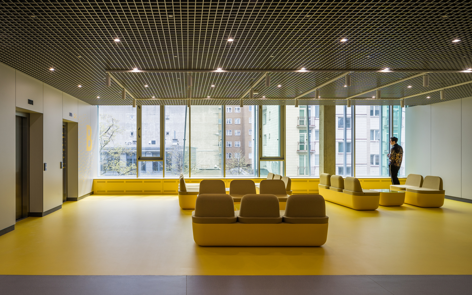 波兰华沙杜布拉 55 号现代语言与应用语言学建筑丨Kuryłowicz & Associates-23