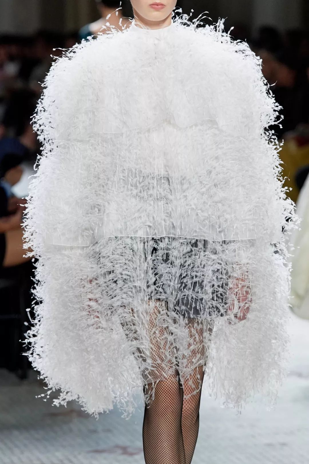 激进贵族的硬核高订 | Givenchy 2019 秋冬高级定制系列-45