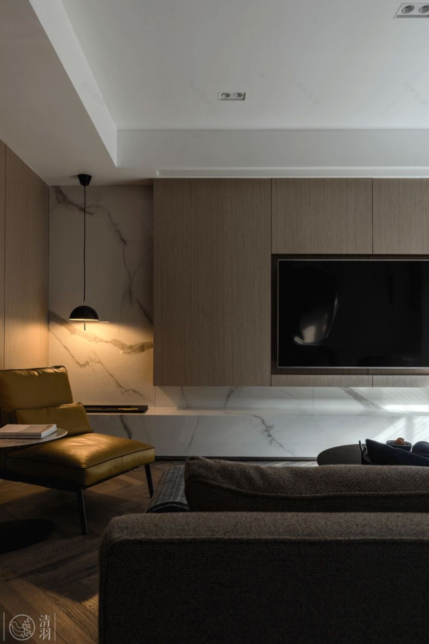 成都市复式公寓的现代简奢花园生活-61