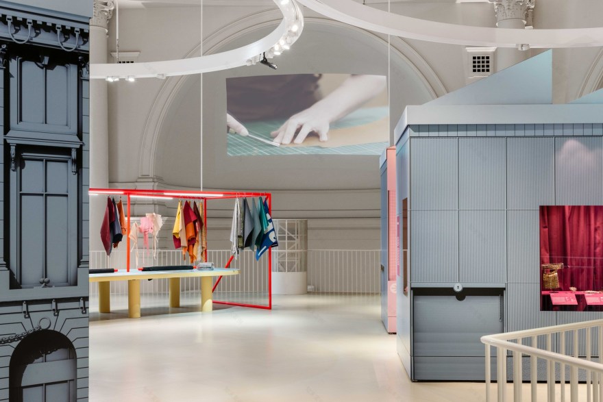 V&A 手袋:由内而外展览丨英国伦敦丨Studio MUTT-22