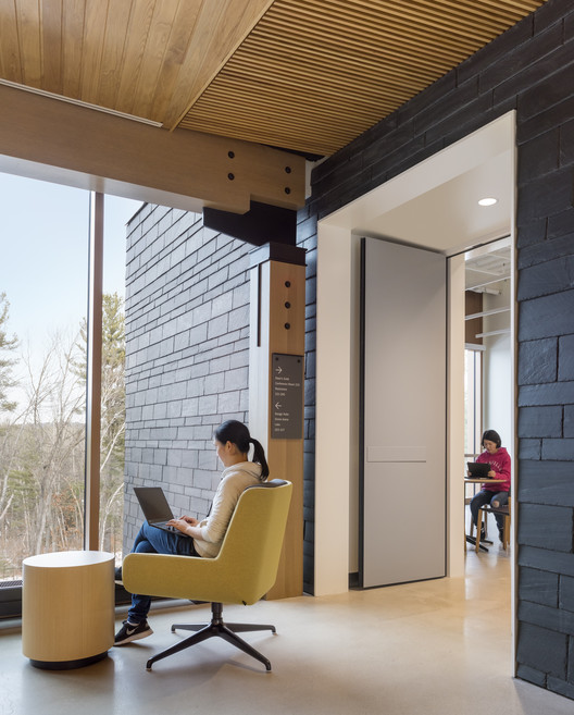 创新设计教育大楼丨美国丨HGA-44