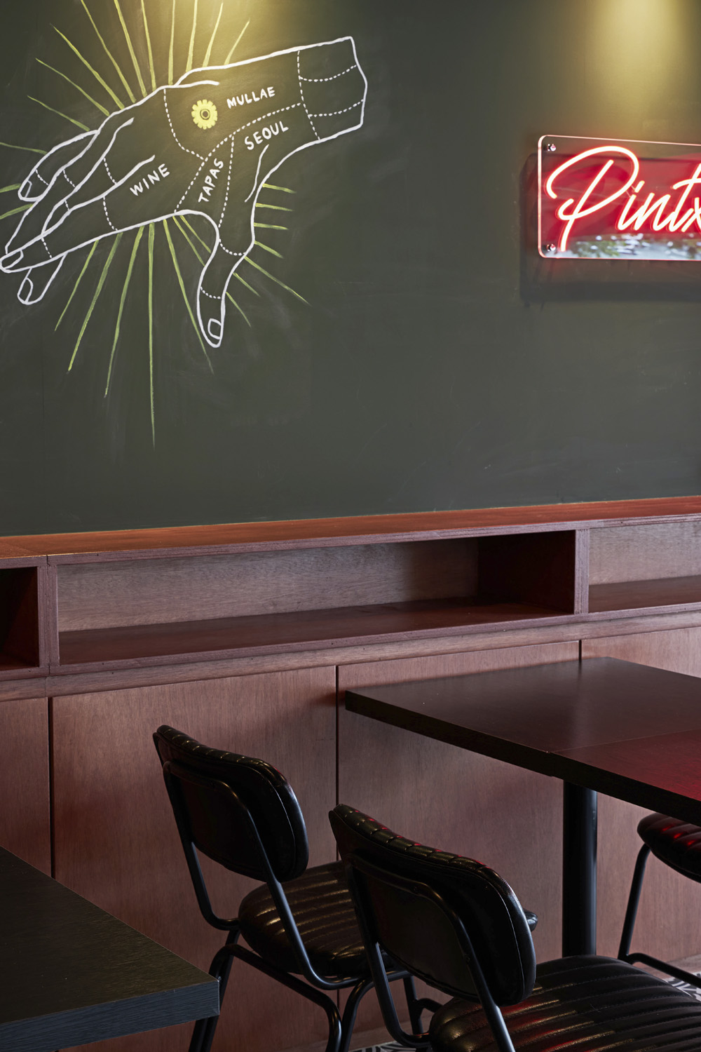 14 平西班牙餐厅，巧妙空间设计吸引眼球-13