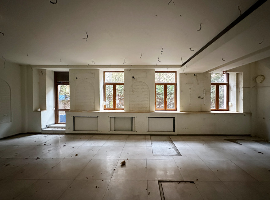 CICI COCO 展厅及咖啡馆丨乌克兰利沃夫-16