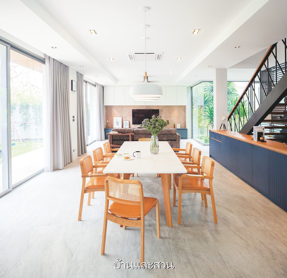 แบบบ้านสไตล์โมเดิร์น ดีไซน์สวยเด่น สำหรับผู้มองหาแบบสร้างบ้าน - บ้านและสวน-20