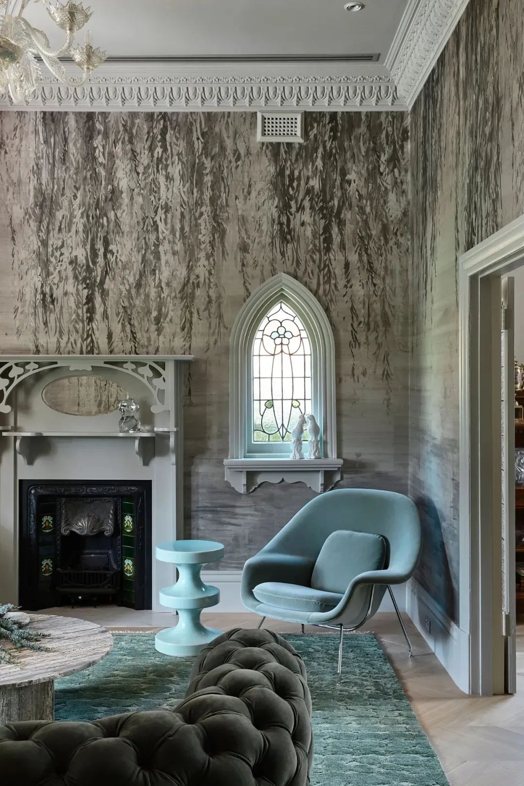 热情色彩的爱德华式独栋别墅设计-1