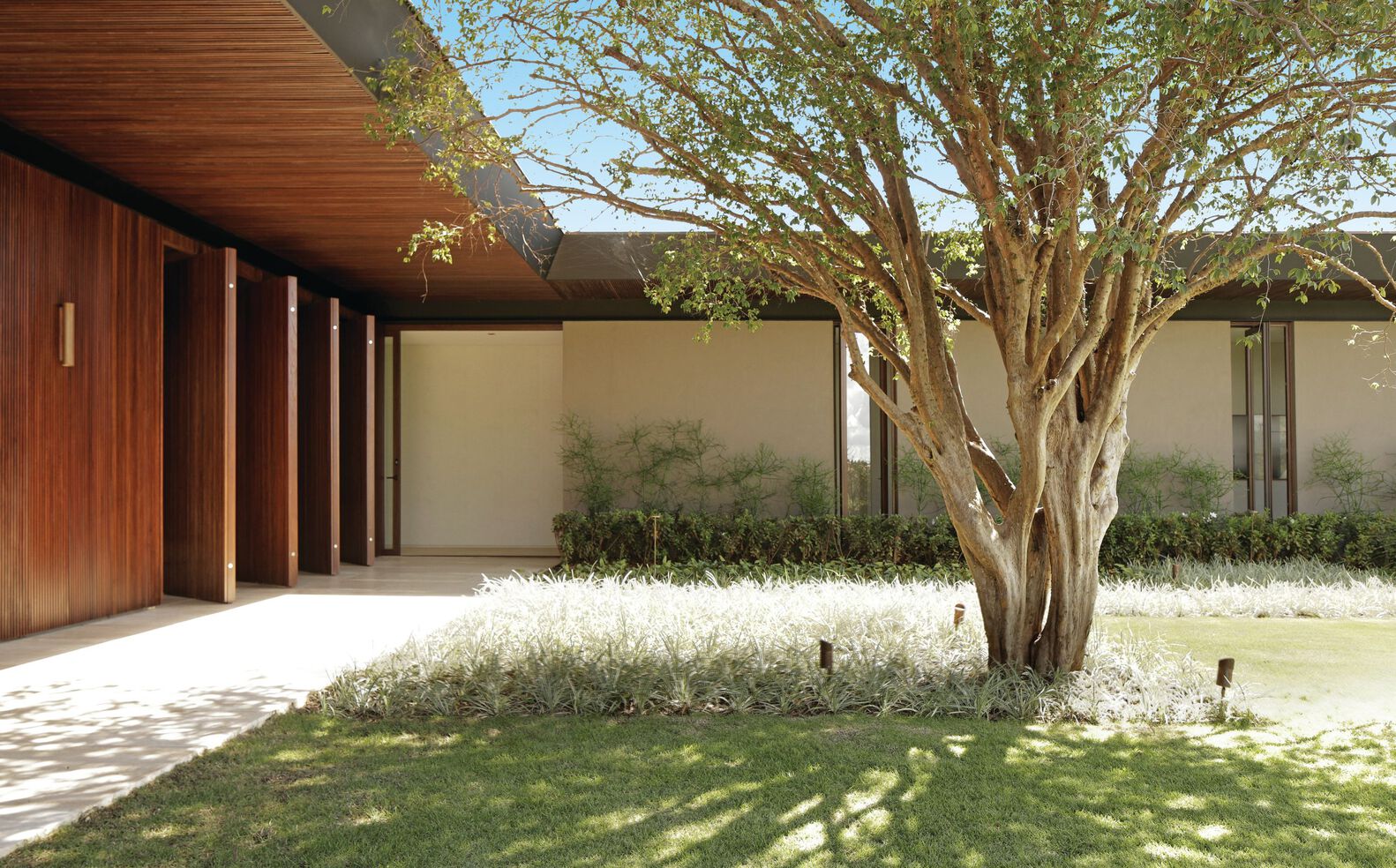 SSR Sombreiros House · 乡村绿色住宅丨巴西圣保罗-29