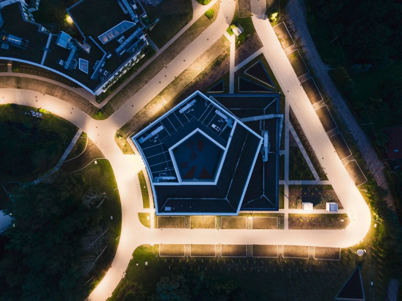 比亚韦斯托克大学图书馆丨波兰丨DEMIURG Project-4