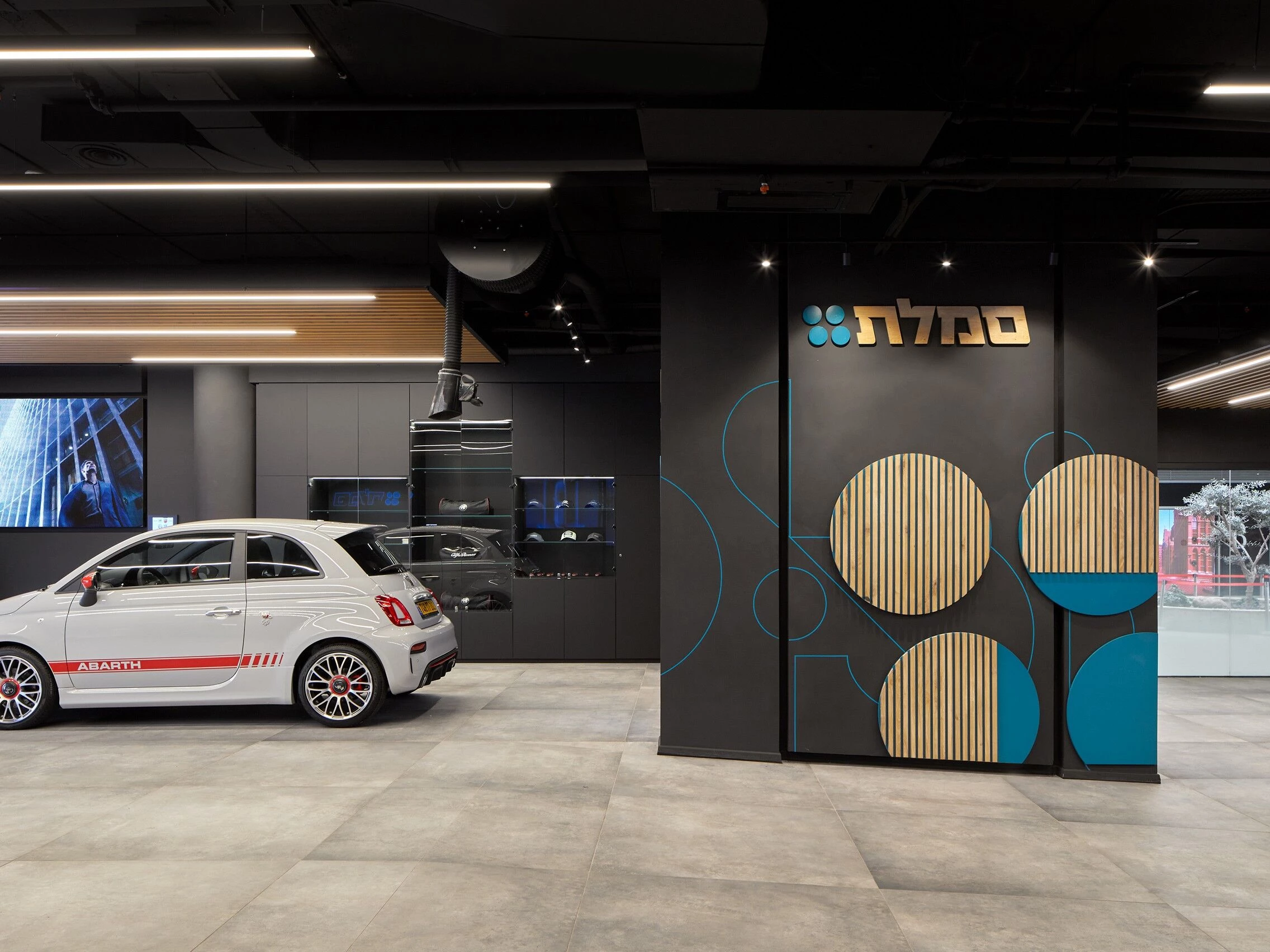 samelet TLV - premium vehicles receiving Space-22