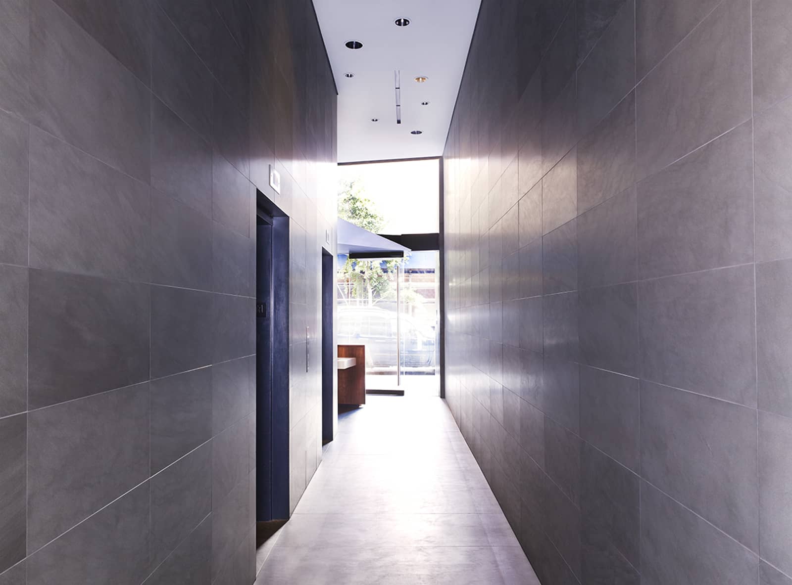 切尔西大厅；切尔西休息室（需要结合具体语境确定Lobby最合适的含义，这里先给出两种常见可能，如果有更明确语境可进一步精准翻译）

注：若Chelsea并非常见人名切尔西，而是特定的地名、机构名等，需根据实际情况调整 丨美国纽约丨DFA,Sayigh & Duman-1