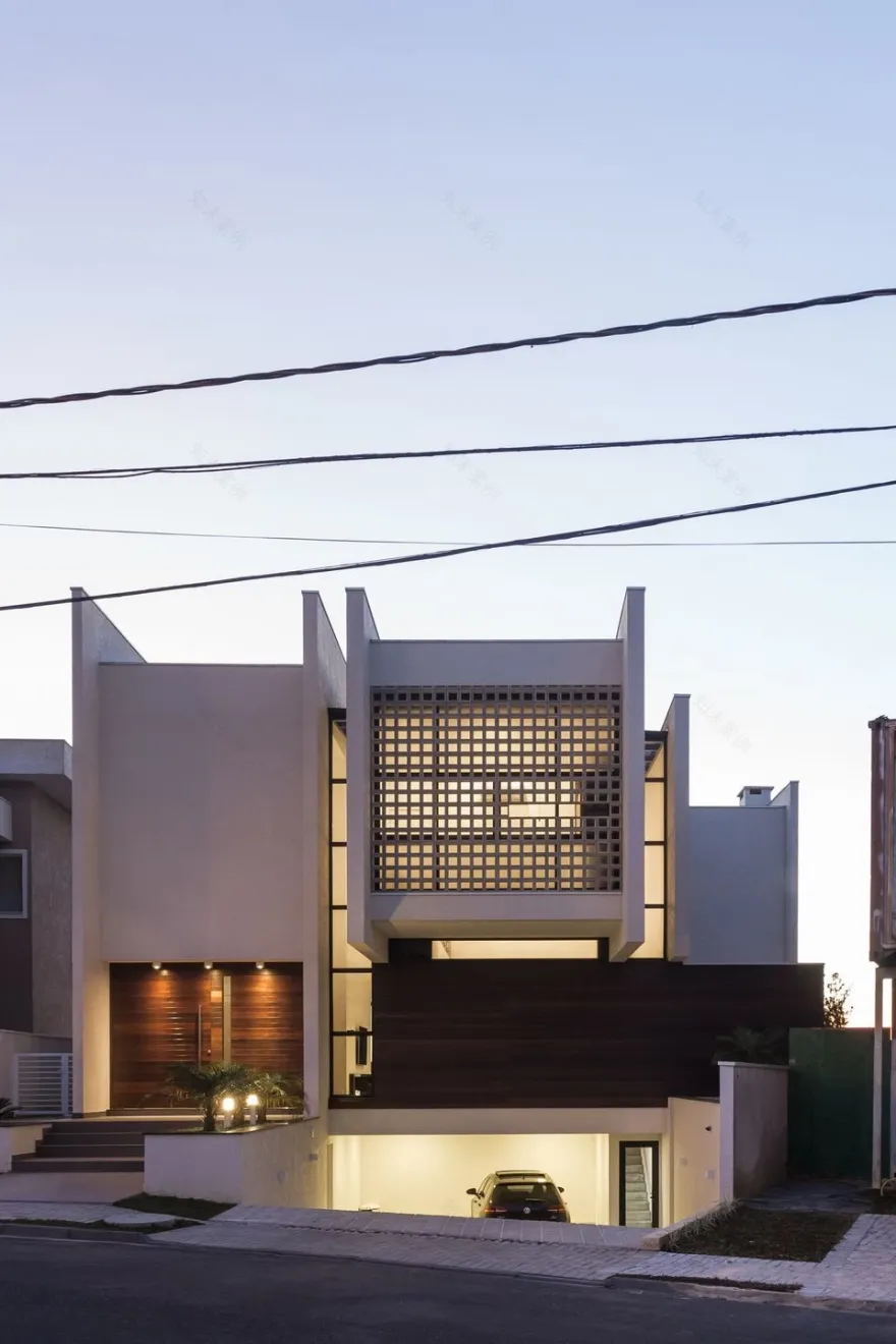 巴西轻奢现代居所-23