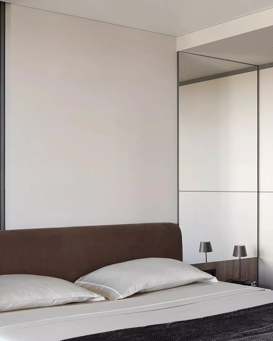 81㎡独居男人的现代空间设计-25